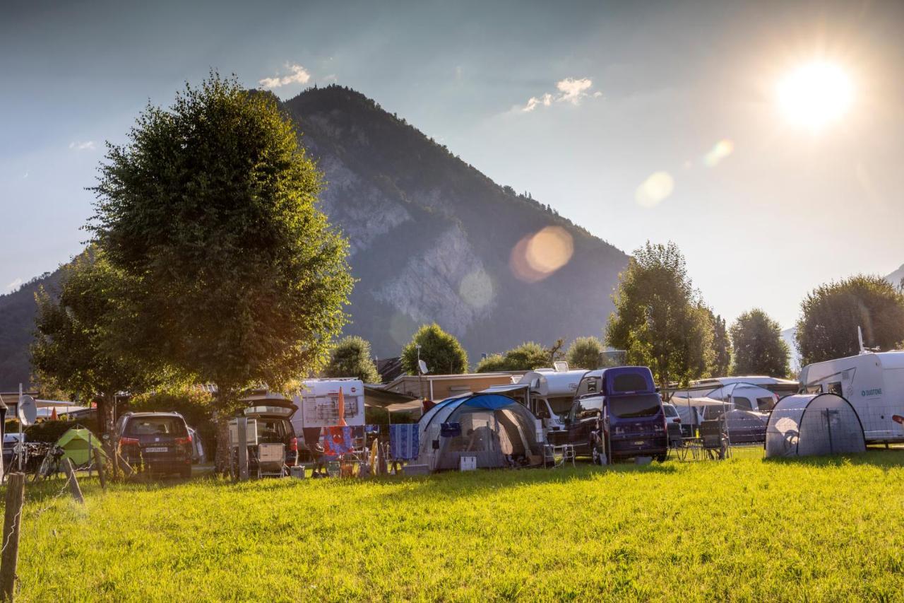 Camping Lazy Rancho - Eiger - Moench - Jungfrau - Interlaken Exteriör bild