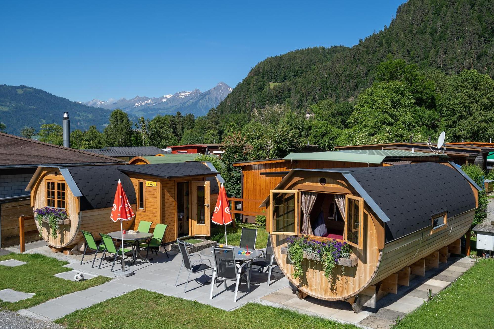 Camping Lazy Rancho - Eiger - Moench - Jungfrau - Interlaken Exteriör bild