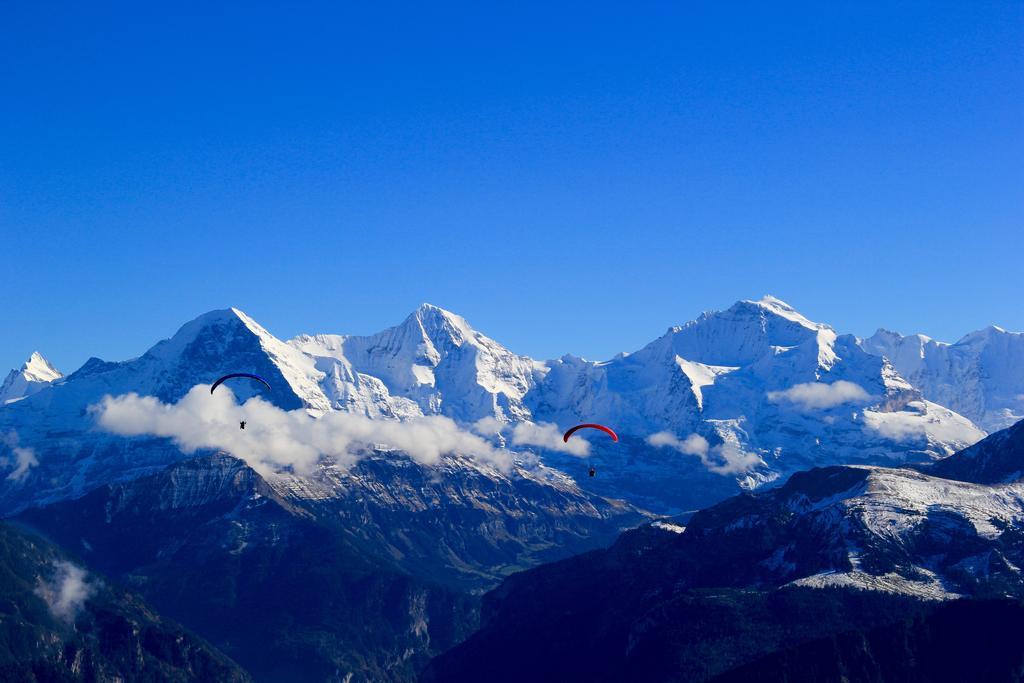 Camping Lazy Rancho - Eiger - Moench - Jungfrau - Interlaken Exteriör bild